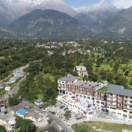 D'Polo Club&Spa Resort Dharamshala Esterno foto